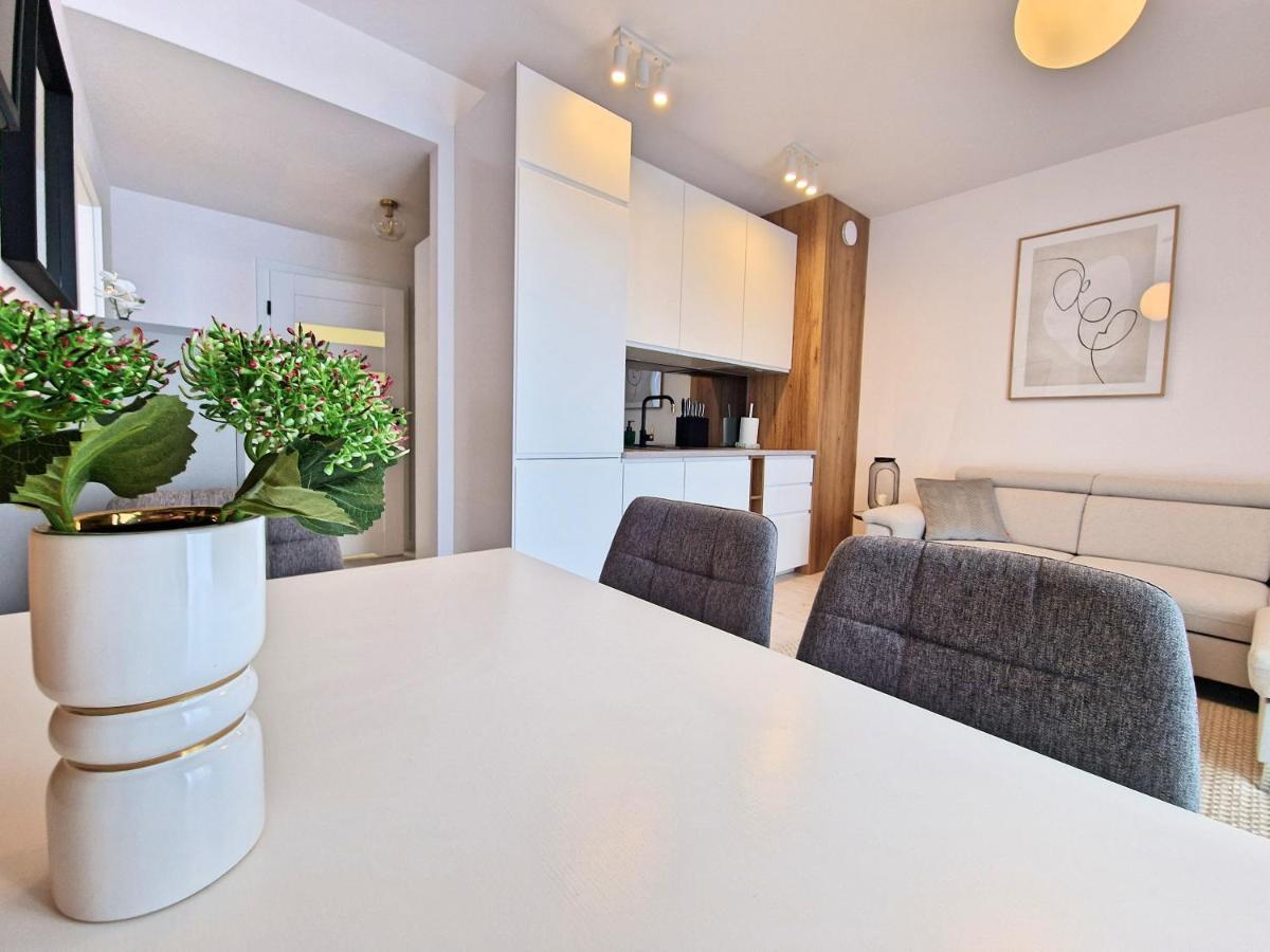 Apartament Modern 64 Z Widokiem Na Morze - 365Pam Ustronie Morskie Extérieur photo